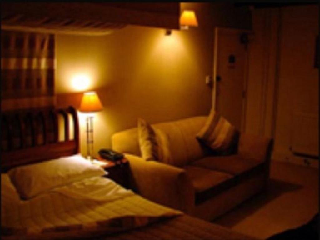 Hotel Anjuman Agra  Kamer foto
